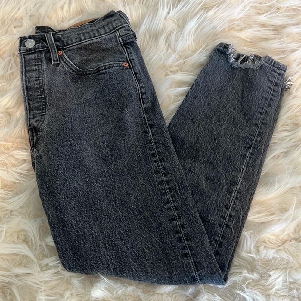 Levi’s 501 Black Skinny Jeans Women’s Size 27